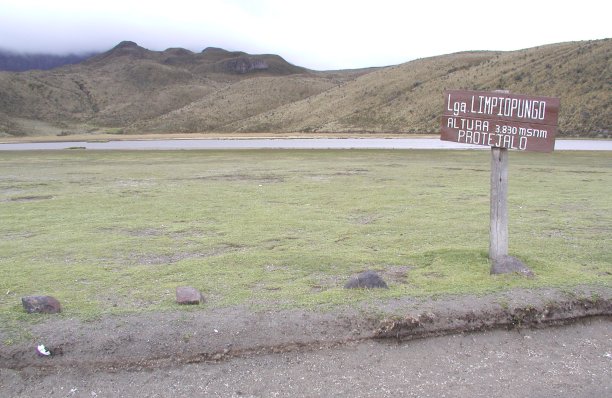 Lago Limpiopungo