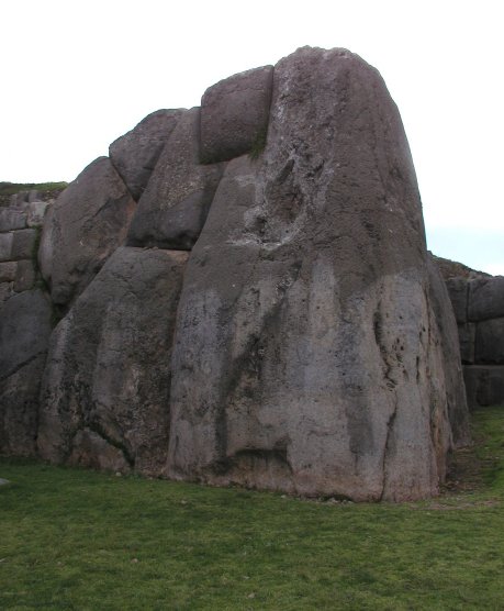 Saqsayhuaman