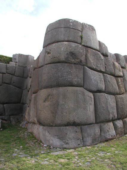 Saqsayhuaman