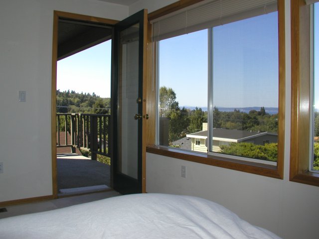 Master Bedroom Balcony